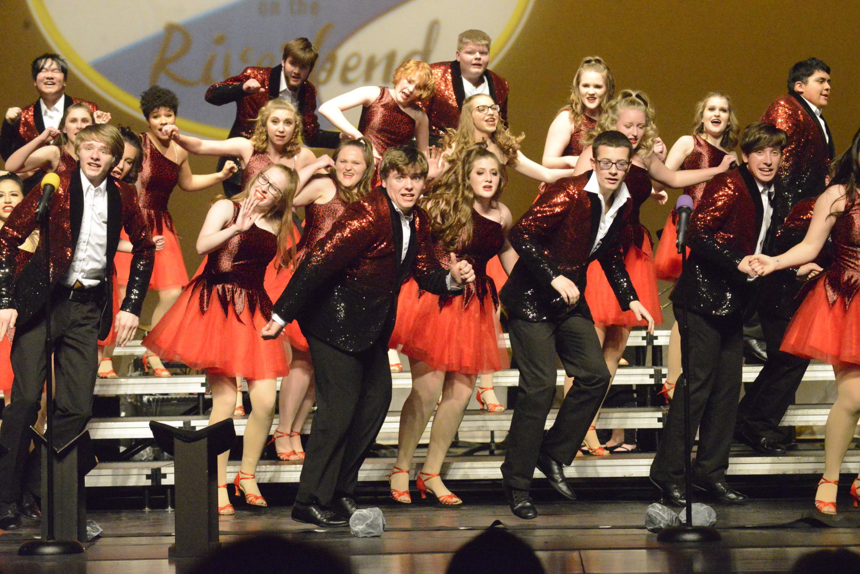 show choirs at bettendorf 020820 1352.JPG